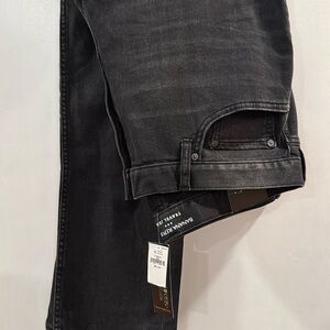 New Black Men’s Banana Republic Travel Jeans 36x34 with tags